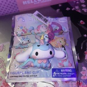 Brand New Hello Kitty & Friends Figural Bag Clip - Cinnamoroll